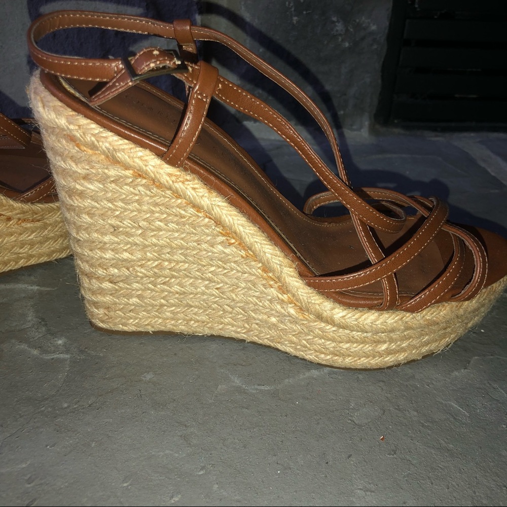 Charles & Keith Strap sandal 🔥